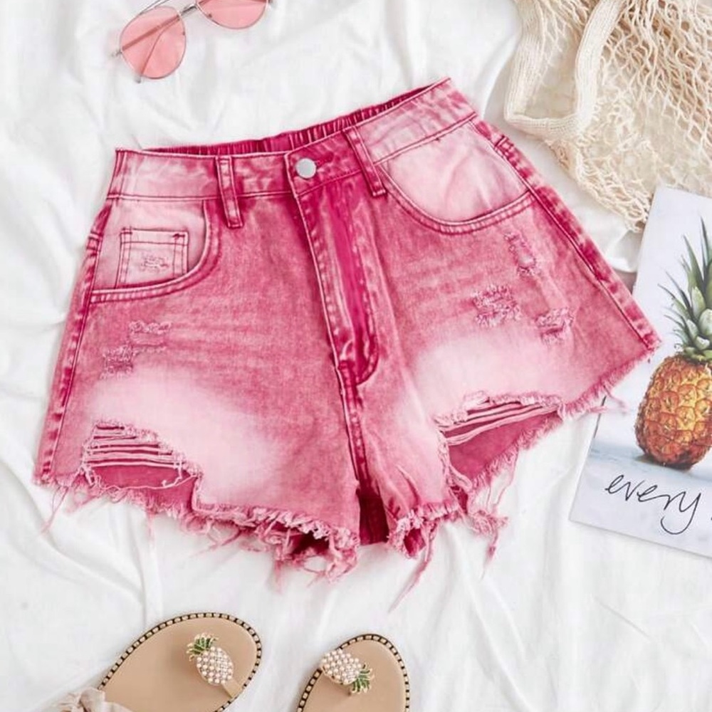 Dreamara pink Ombre Ripped Women's Denim Shorts